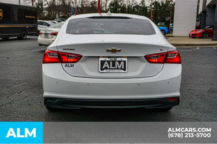 $16920 : Chevrolet Malibu 2024 LT 4dr image 9