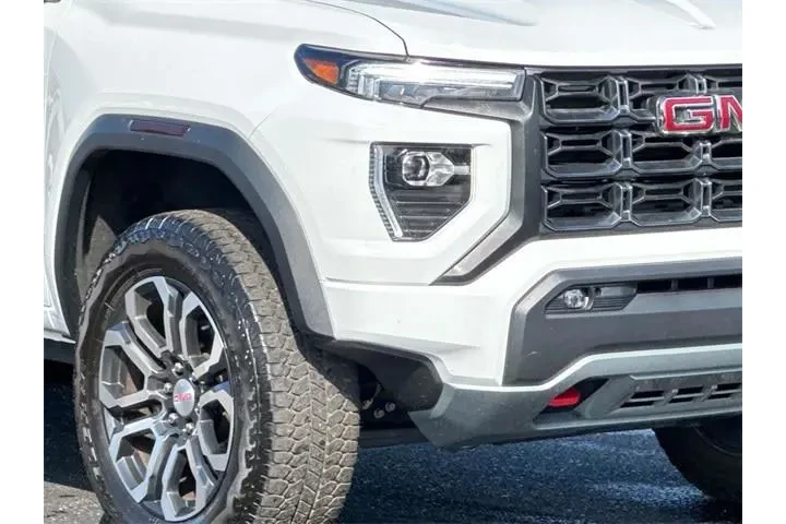 $15995 : GMC Sierra 1500 2015 4x4 SLE image 6