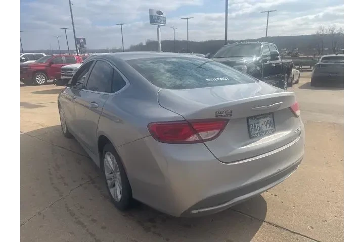 $6995 : Chrysler 200 2015 Limited 4d image 5