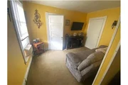 $500 : Rental property with 1 bedro thumbnail