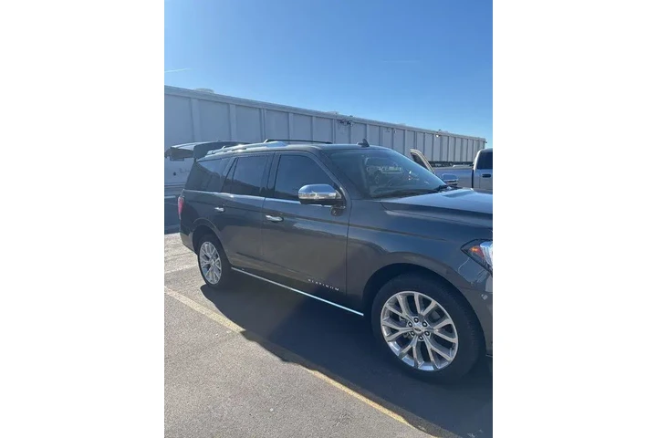 $33130 : Ford Expedition 2019 4x2 Pla image 1