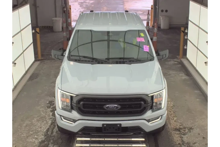 $33999 : Ford F-150 2022 4x4 XLT 4dr image 2