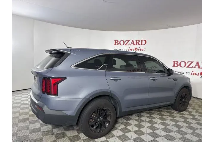 $16000 : Kia Sorento 2021 LX 4dr SUV image 9