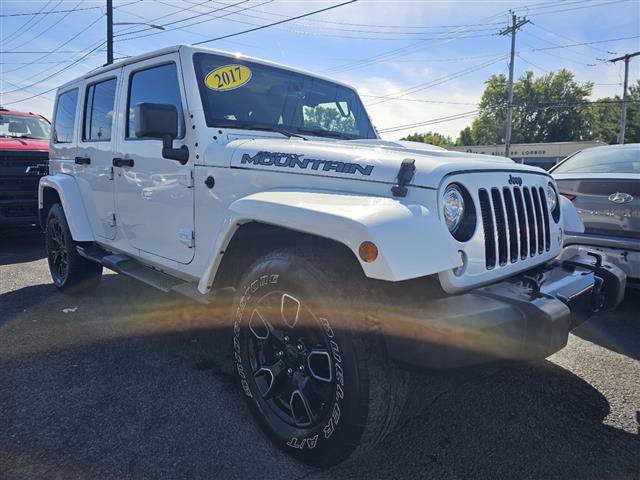 $22995 : 2017 Wrangler image 2