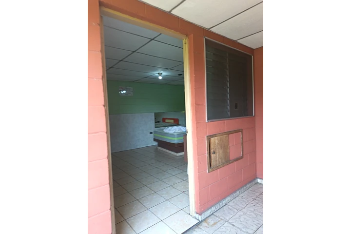 $120000 : Vendo propiedad y negocio image 6