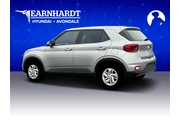 $20999 : Hyundai VENUE 2025 SE 4dr Cr thumbnail