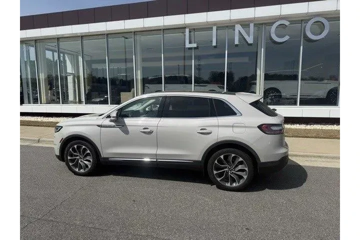 $22796 : Lincoln Nautilus 2021 Reserv image 8