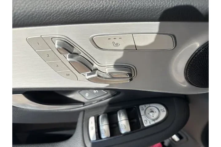 $20295 : Mercedes-Benz GLC 2020 GLC 3 image 7