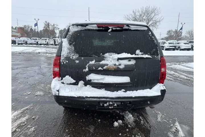 $6000 : Chevrolet Tahoe 2010 4x4 LS image 7