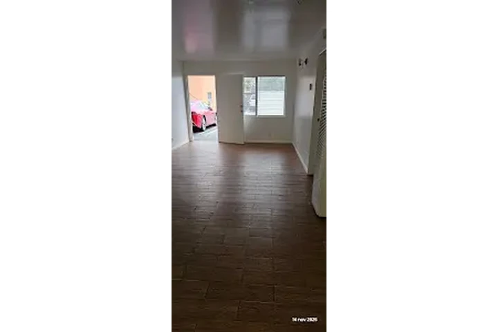 $1400 : RENTO APTO.  SENCILLO image 2