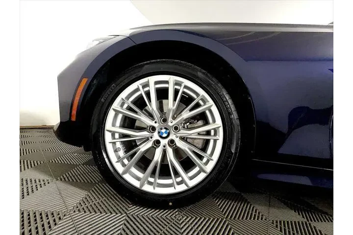 $38943 : BMW 3 Series 2023 AWD 330i x image 8