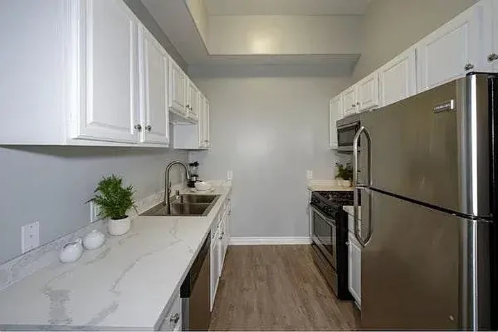 $2450 : New 2bed 1bath available image 3