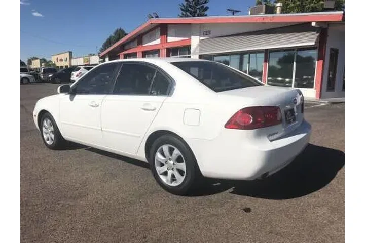 2008 Optima LX image 6