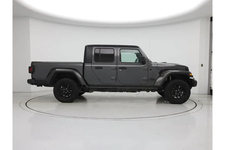 $27998 : Jeep Gladiator 2022 4x4 Alti image 7