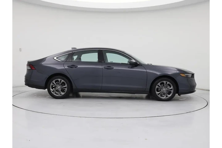 $26998 : Honda Accord 2024 EX 4dr Sed image 7