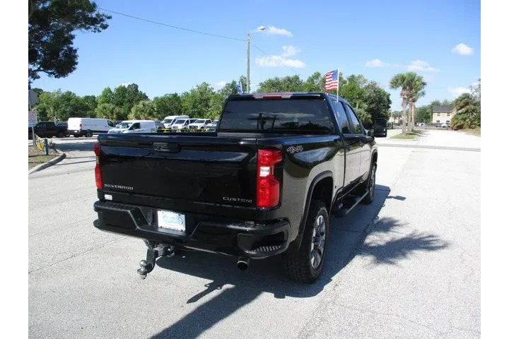$39995 : Chevrolet Silverado 2500HD 2 image 7