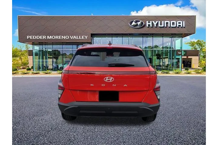 $21586 : Hyundai KONA 2024 SEL 4dr Cr image 5