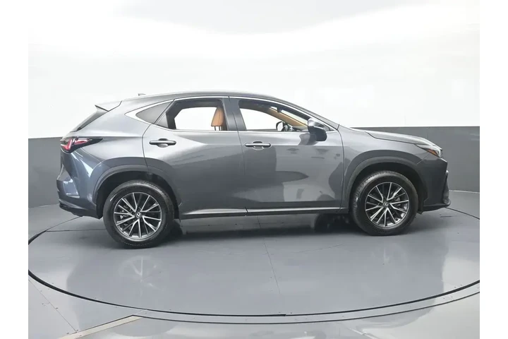 $33991 : Lexus NX 250 2024 4dr Crosso image 7