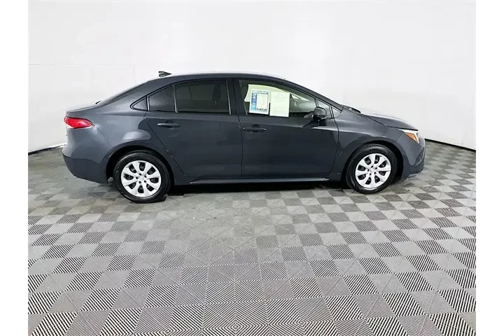 $21300 : Toyota Corolla Hybrid 2023 L image 8