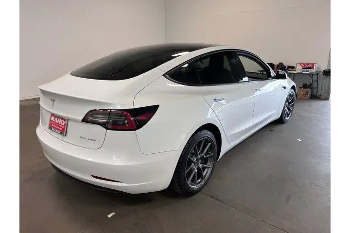$25738 : Tesla Model 3 2022 AWD Long image 3