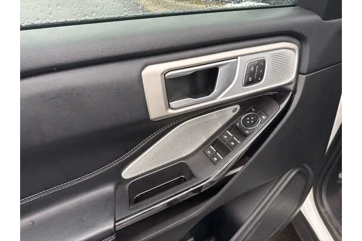 $39000 : Ford Explorer 2023 AWD ST 4d image 9