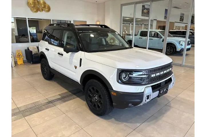$32986 : Ford Bronco Sport 2025 AWD B image 1