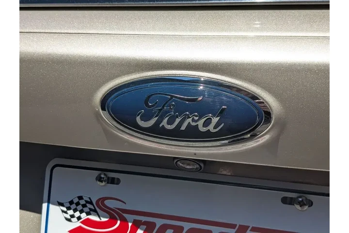 $14860 : Ford Escape 2018 AWD Titaniu image 6