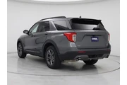 $30998 : Ford Explorer 2022 AWD XLT 4 thumbnail