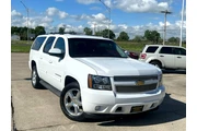 $8999 : 2013 Suburban LTZ 1500 4WD thumbnail