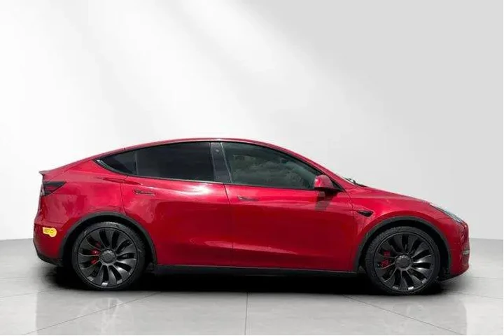 $29756 : Tesla Model Y 2020 AWD Long image 3