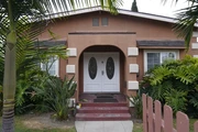 $2700 : *Rento casa en Huntington Park thumbnail