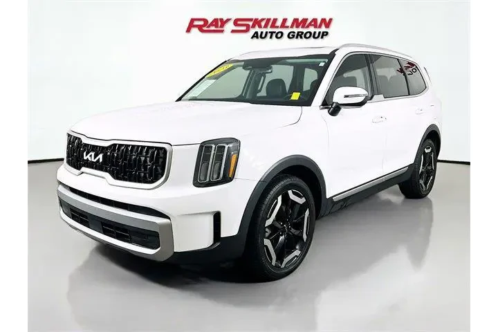 $36988 : Kia Telluride 2023 AWD EX 4d image 3