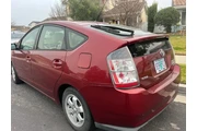 $6000 : 2005 Prius thumbnail