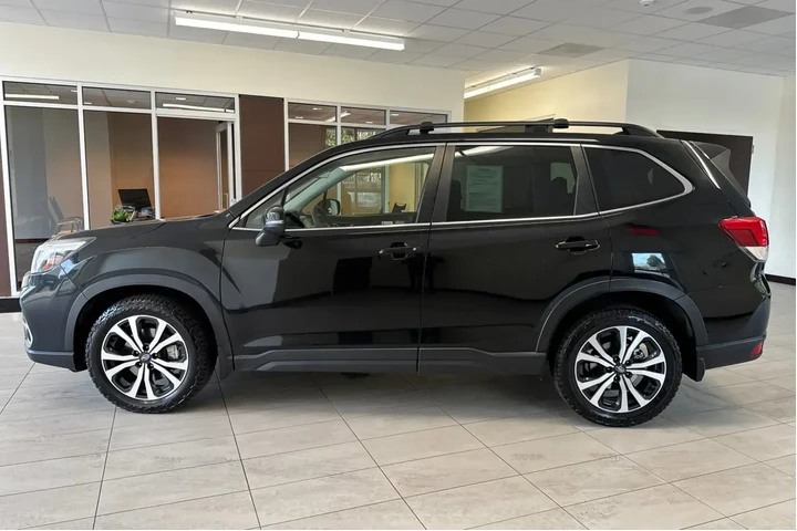 $25737 : Subaru Forester 2021 AWD Lim image 7