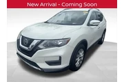Nissan Rogue 2017 SV 4dr Cro