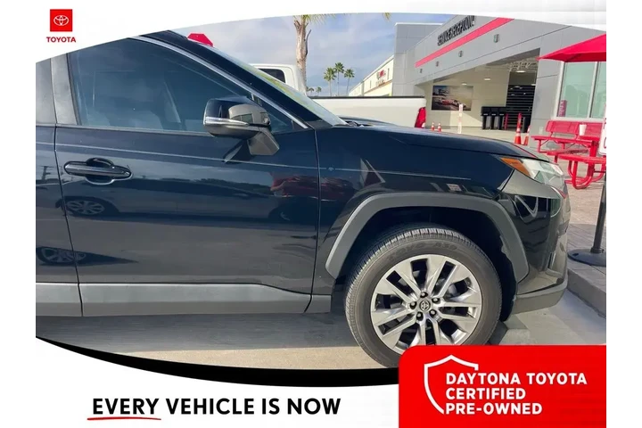 $31000 : Toyota RAV4 2023 XLE Premium image 10