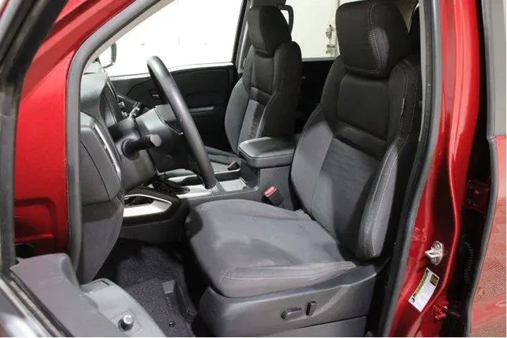 $35998 : Nissan Frontier 2024 4x2 SV image 5