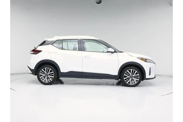 $18998 : Nissan Kicks 2023 SV 4dr Cro image 7