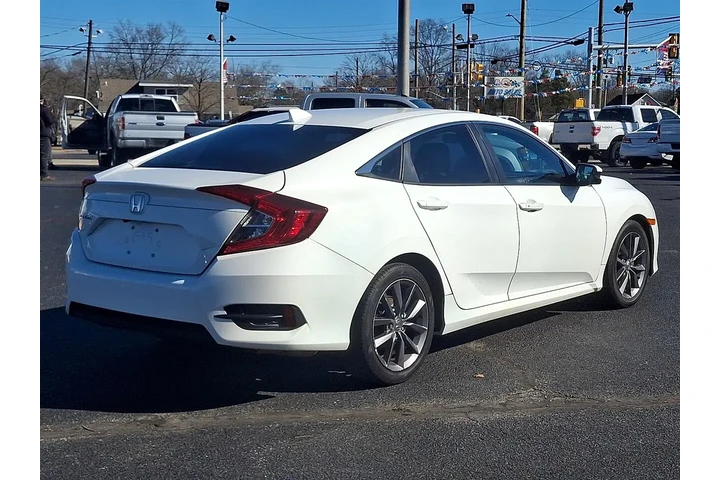 $13400 : 2017 Civic EX Sedan CVT image 6