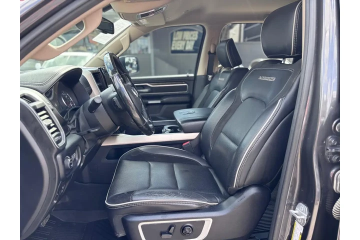 2019 RAM 1500 Laramie image 7