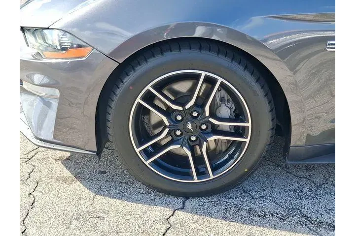 $23990 : Ford Mustang 2020 GT Premium image 5