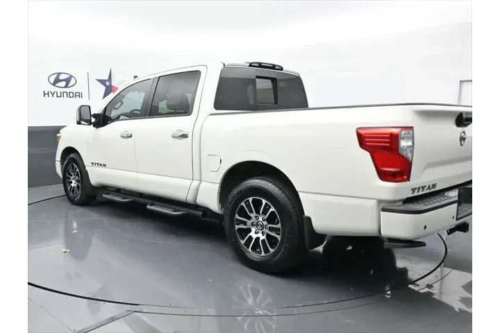 $25986 : Nissan Titan 2021 4x2 SV 4dr image 5