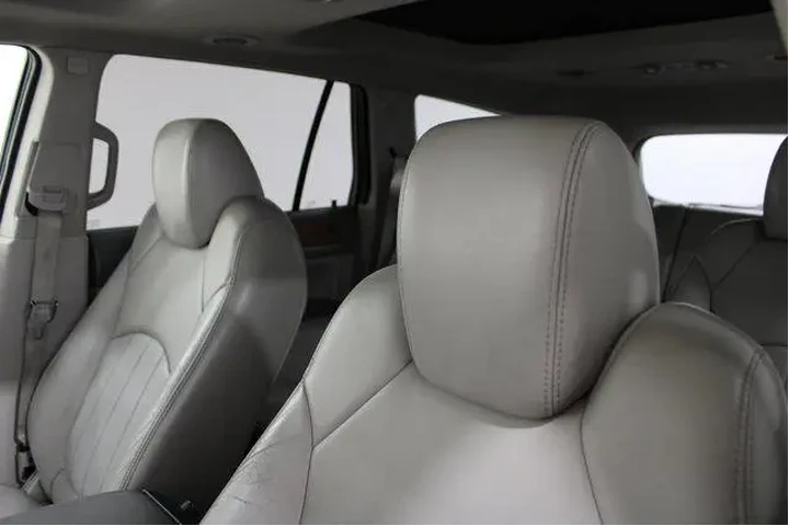 $5900 : Buick Enclave 2011 CXL-2 4dr image 5