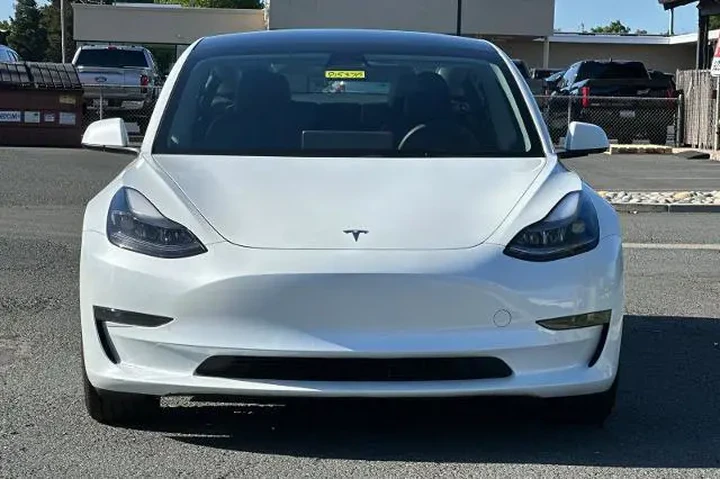 $25990 : Tesla Model 3 2023 4dr Sedan image 5