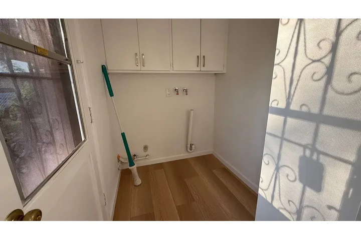 $1700 : Garden Grove - Ready Casa image 9