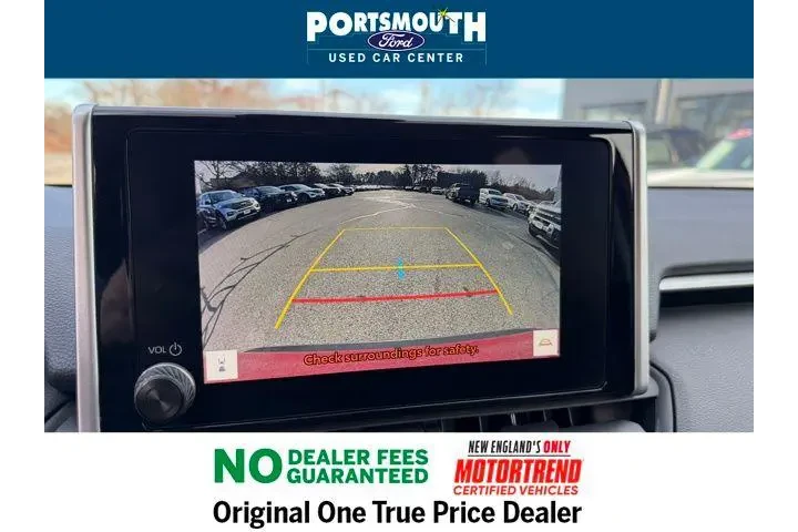 $28995 : Toyota RAV4 2023 AWD XLE 4dr image 8