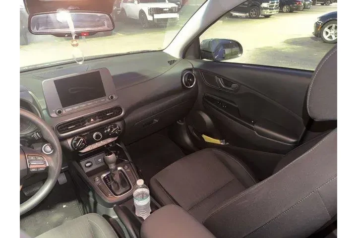 $17991 : Hyundai KONA 2023 AWD SEL 4d image 5