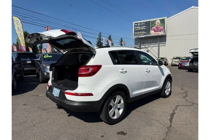 $7995 : 2011 Sportage LX image 10