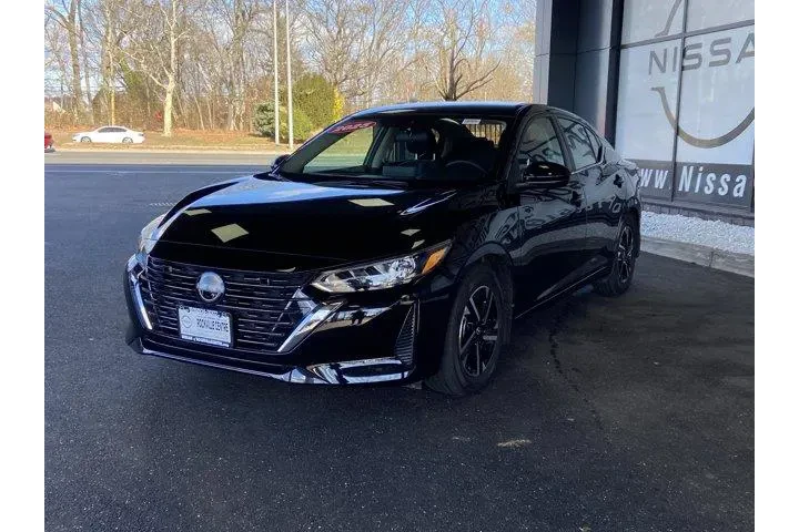 $16406 : Nissan Sentra 2025 SV 4dr Se image 8