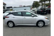 $11400 : 2019 LEAF S thumbnail